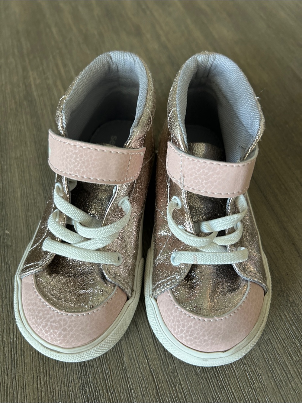 See Kai Run Kids Glitter Pink High-Top Sneakers, Sz.9, Gently Used.